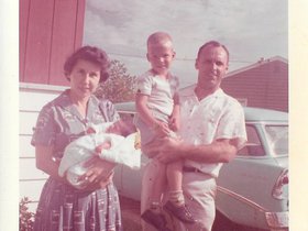 1962  Mom, Paul newborn, Bob B, and Dad.jpg